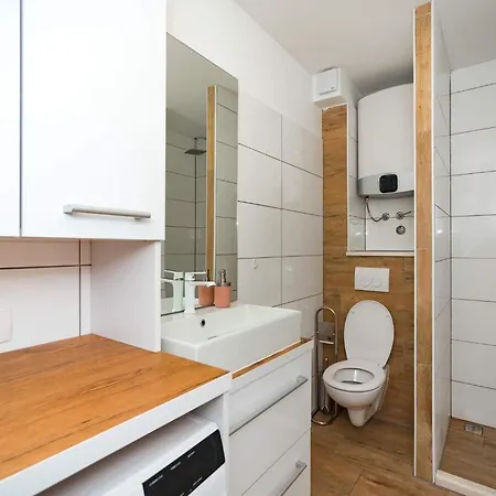 Appartamento With Parking Space Kastel Sucurac, - 22451 Kaštela