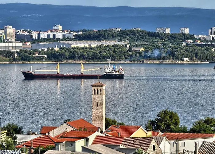 With Parking Space Kastel Sucurac, - 22451 * Kaštela